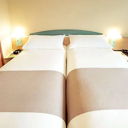 Ibis Poitiers Sud Hotel Exterior photo