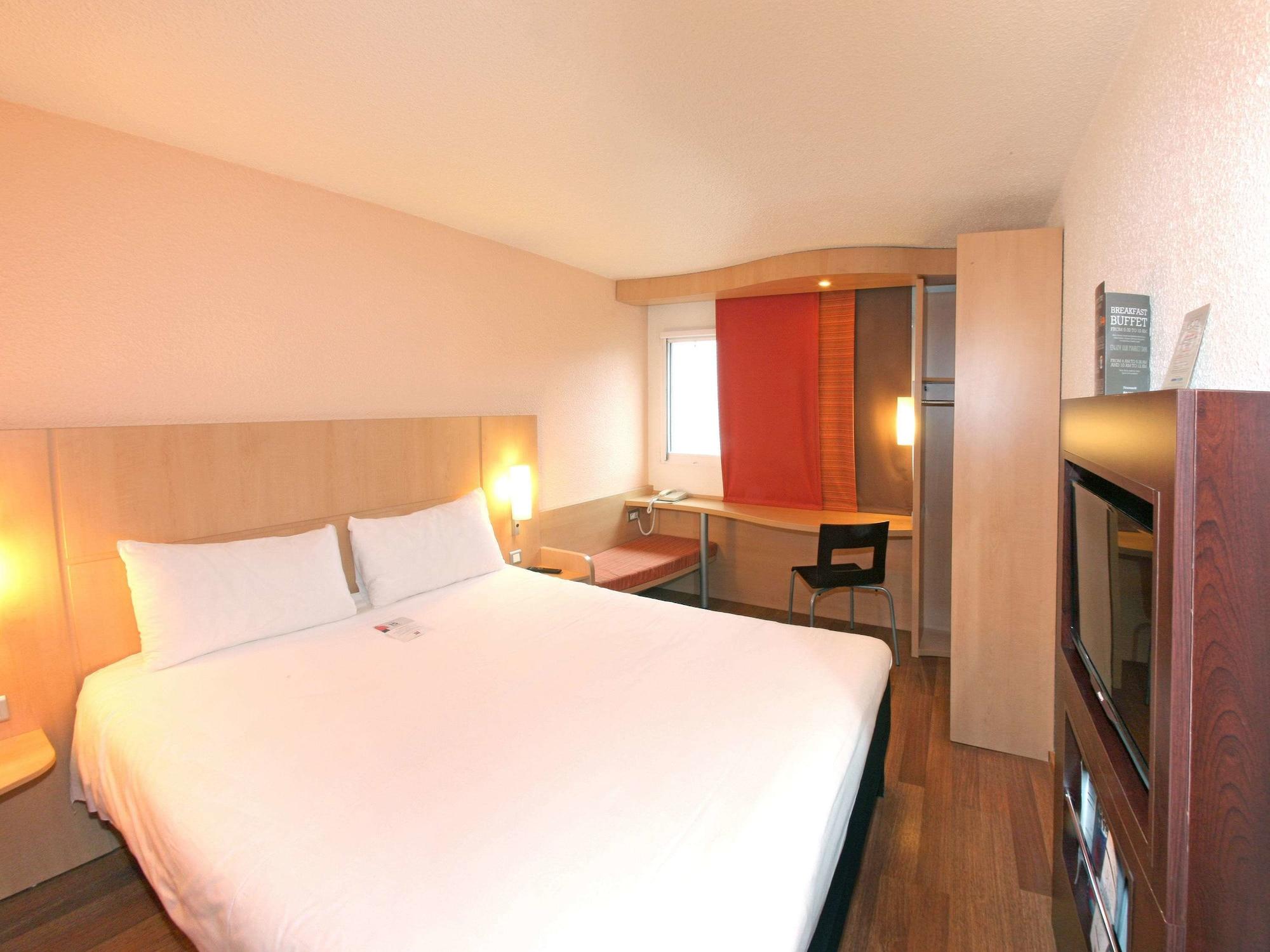Ibis Sud 3*